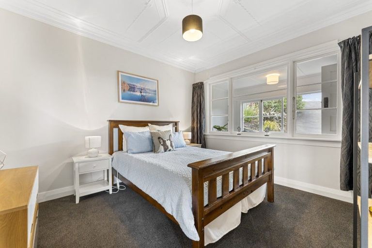 Photo of property in 39 Forfar Street, Clyde Hill, Dunedin, 9011