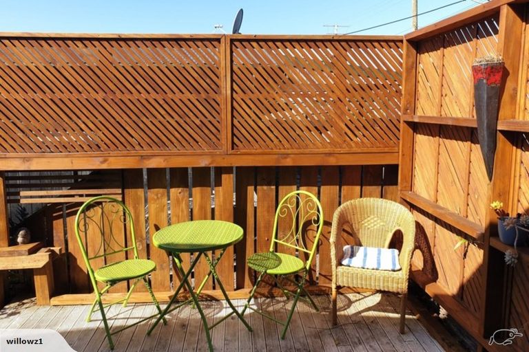 Photo of property in 8 Bay View Road, Raglan, 3225