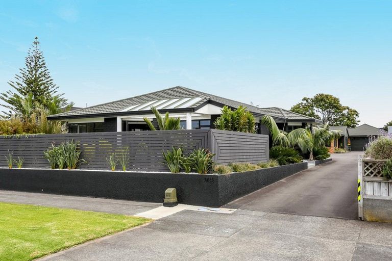 Photo of property in 24 Sackville Street, Fitzroy, New Plymouth, 4312