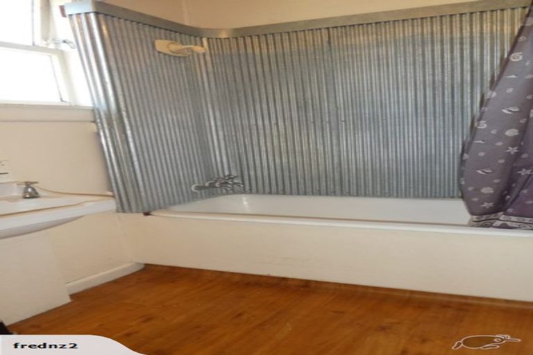 Photo of property in 27 Mathesons Road, Phillipstown, Christchurch, 8011