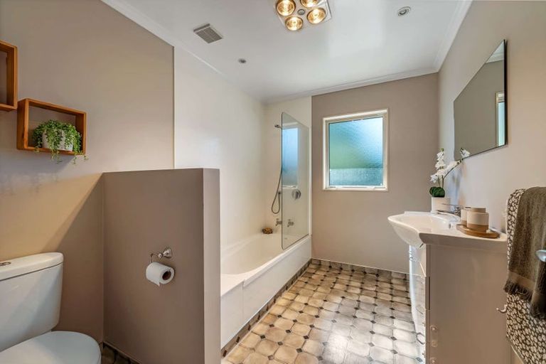 Photo of property in 10 Wentworth Street, East Gore, Gore, 9710