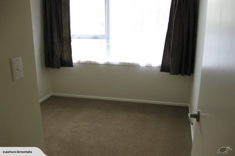 Photo of property in 3a Kelvin Road, Papakura, 2110