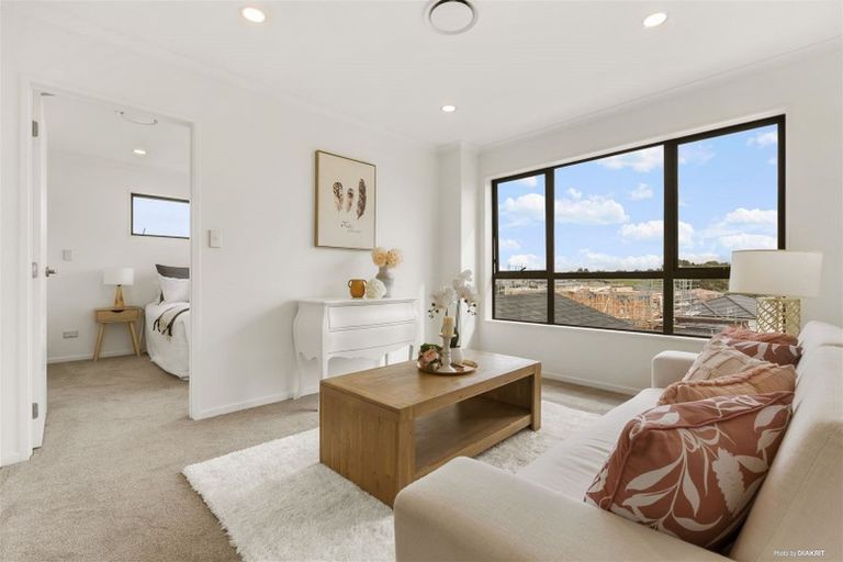 Photo of property in 339 Flat Bush School Road, Flat Bush, Auckland, 2019