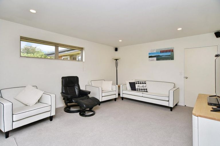 Photo of property in 130a Hawford Road, Opawa, Christchurch, 8023