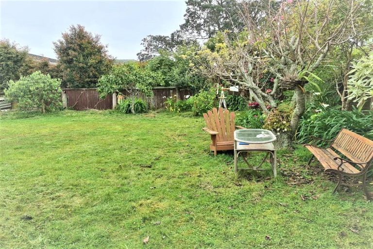 Photo of property in 3 Fowler Street, Northcote, Auckland, 0627