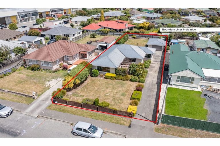 Photo of property in 63 Epsom Road, Sockburn, Christchurch, 8042
