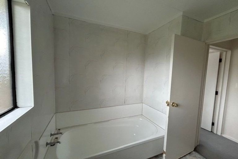 Photo of property in 29 Langdale Avenue, Paraparaumu, 5032