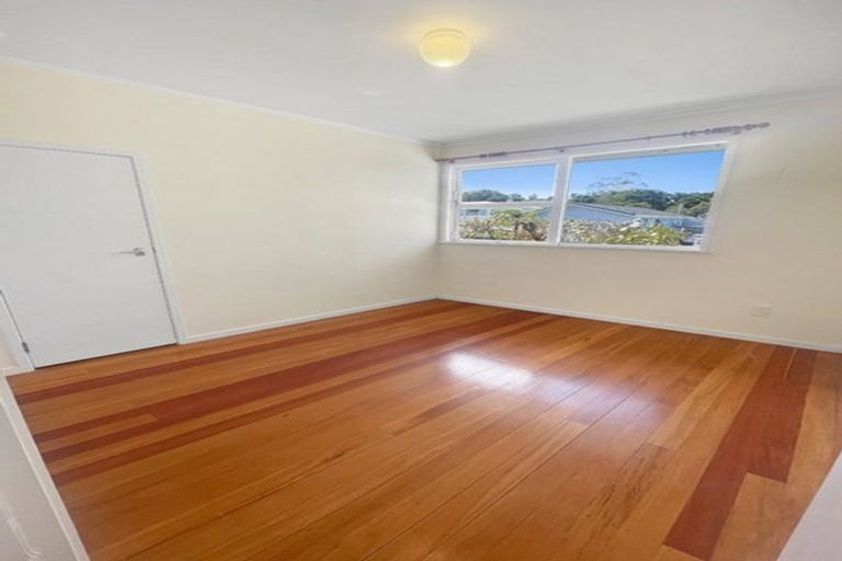 Photo of property in 29 Judkins Crescent, Cockle Bay, Auckland, 2014