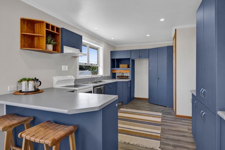 Photo of property in 16 Puni Street, Fitzroy, New Plymouth, 4312