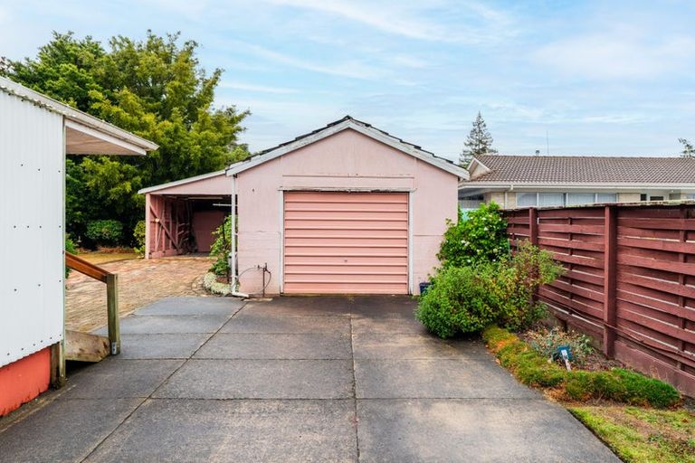 Photo of property in 79 Maeroa Road, Maeroa, Hamilton, 3200