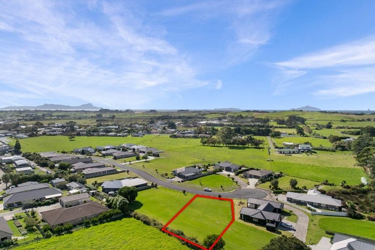 Photo of property in 20 Green Estate Drive, Waipu, 0510