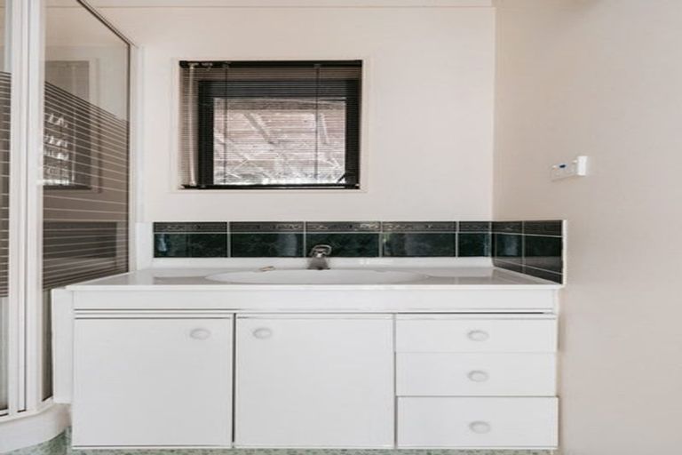 Photo of property in 116b Harbour View Road, Omokoroa, 3114