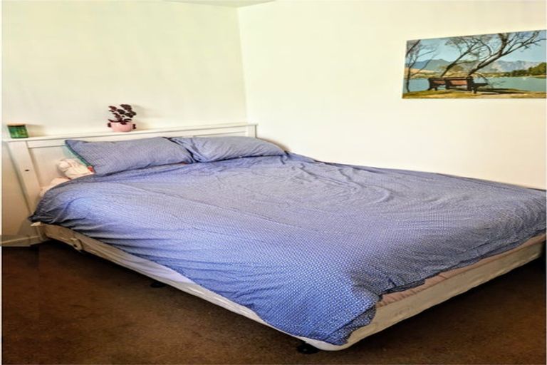 Photo of property in 1/64a Paparoa Street, Papanui, Christchurch, 8053