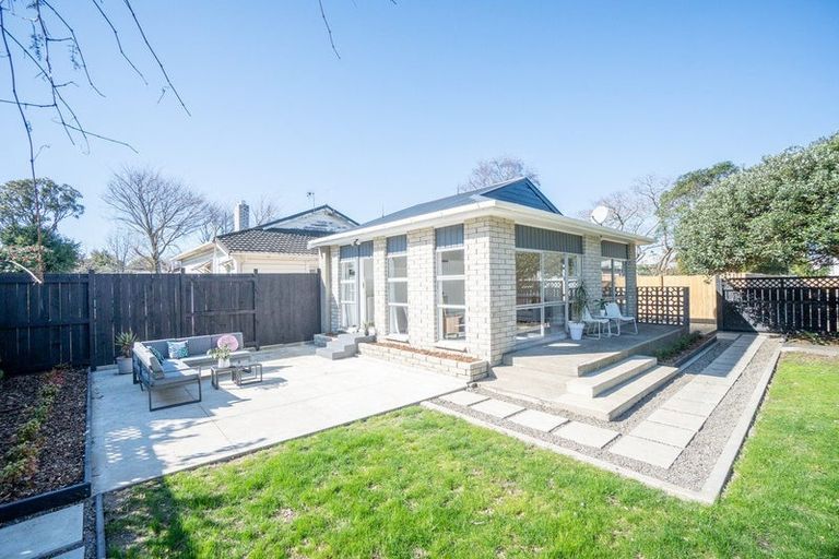 Photo of property in 10a Sydney Street, Palmerston North, 4414