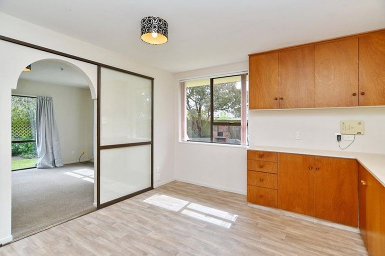 Photo of property in 2/121 Marlow Road, Aranui, Christchurch, 8061