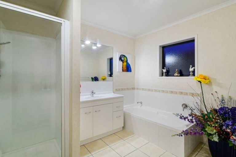 Photo of property in 7 Frame Place, Owhata, Rotorua, 3010