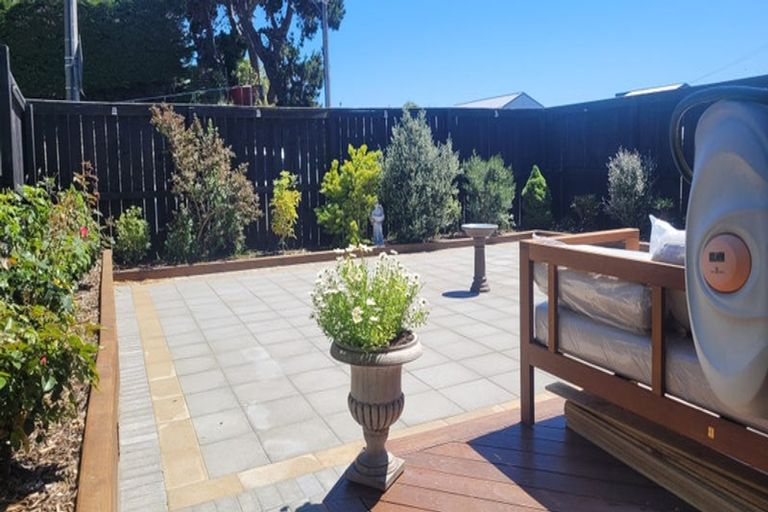 Photo of property in 1/65 Effingham Street, North New Brighton, Christchurch, 8083