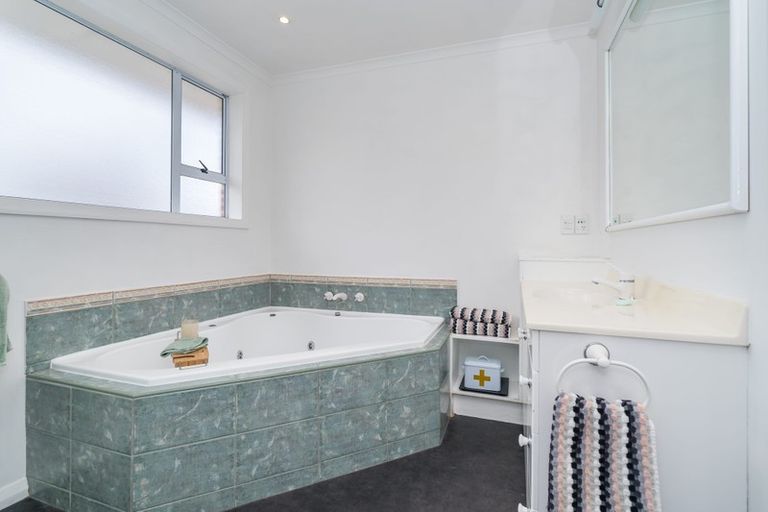 Photo of property in 1 King Street, Mosgiel, 9024