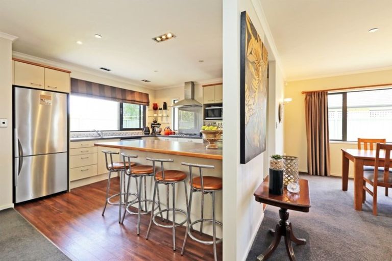 Photo of property in 132b Wharerangi Road, Greenmeadows, Napier, 4112