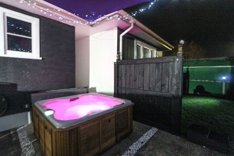 Photo of property in 12 Sedcole Street, Pahiatua, 4910