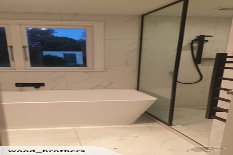 Photo of property in 15 Collingwood Road, Waiuku, 2123