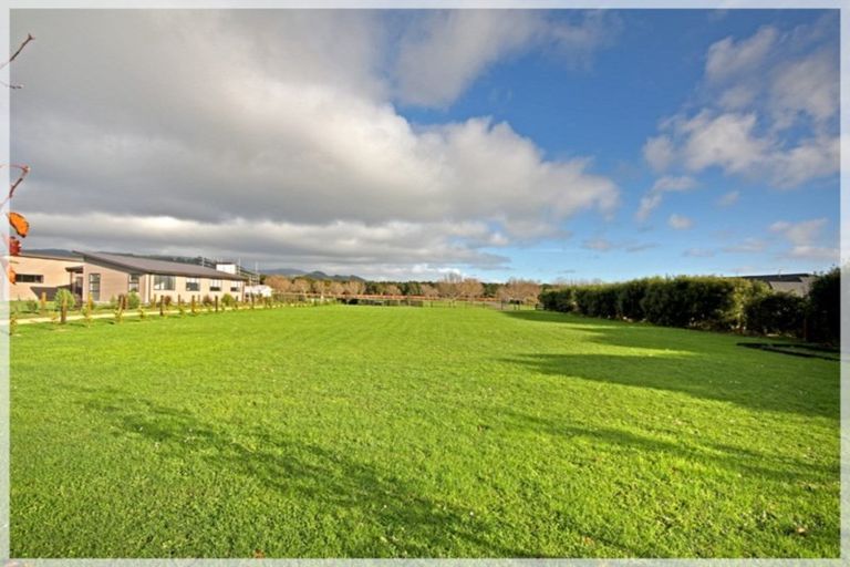 Photo of property in 9 Pinot Crescent, Ohau, Levin, 5570