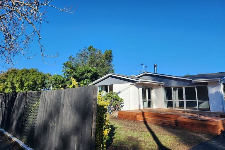 Photo of property in 281 Waimairi Road, Ilam, Christchurch, 8041