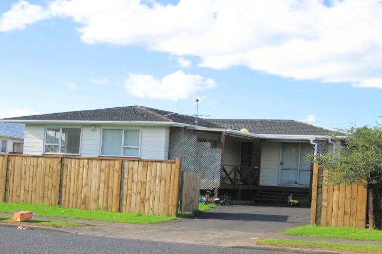 Photo of property in 57 Diorella Drive, Clover Park, Auckland, 2019