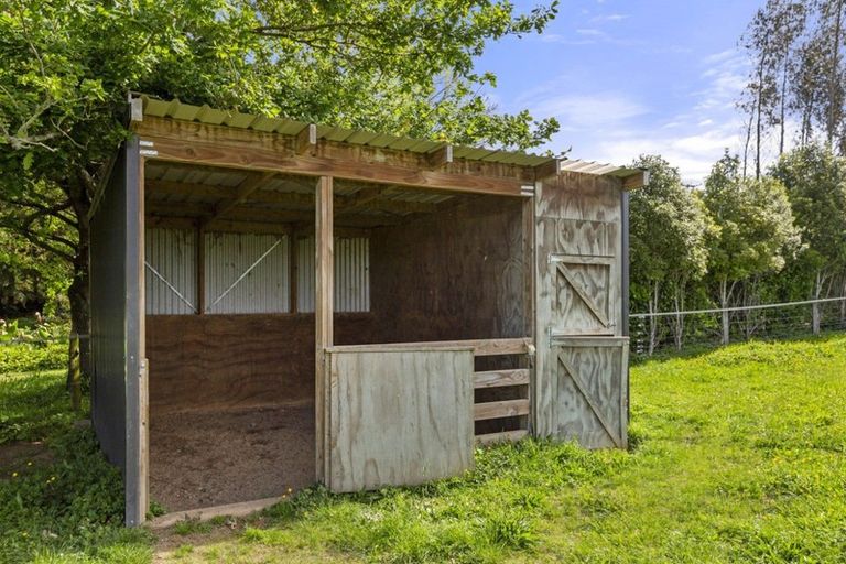 Photo of property in 11 Mangakino Road, Raglan, 3295