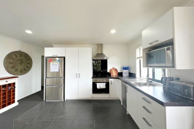 Photo of property in 61 Te Huia Drive, Flagstaff, Hamilton, 3210