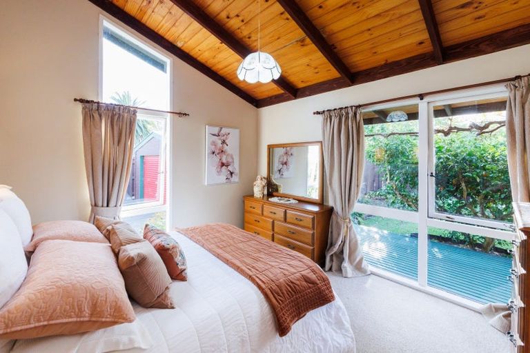 Photo of property in 187 Amberley Avenue, Highbury, Palmerston North, 4412