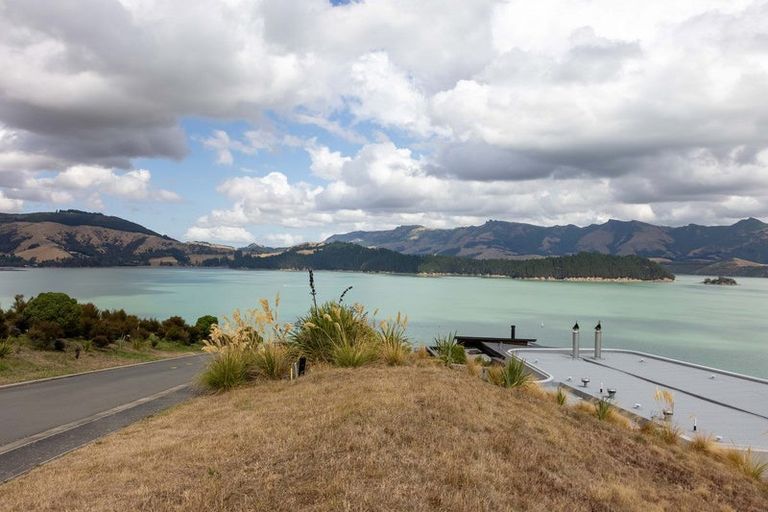 Photo of property in 10 Ohinehau Lane, Charteris Bay, Governors Bay, 8971