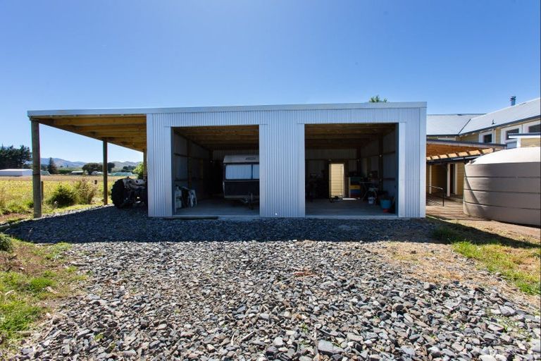 Photo of property in 680 Laws Road, Dannevirke, 4978