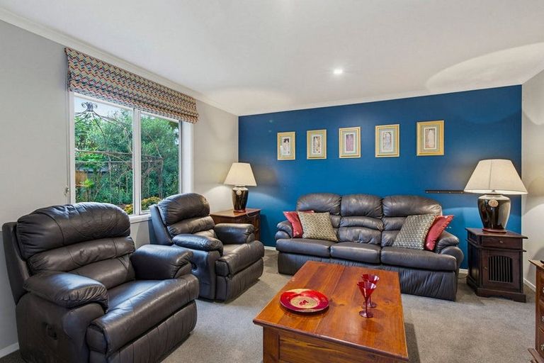 Photo of property in 63 Waipunahau Road, Waikanae, 5036