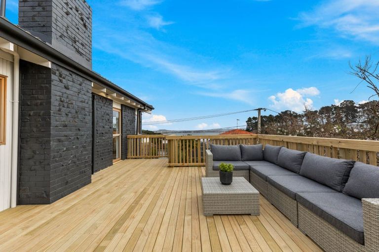 Photo of property in 3/5 Pullum Street, Birkenhead, Auckland, 0626