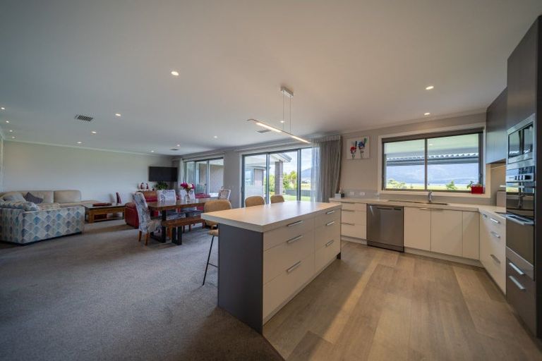 Photo of property in 21 Red Deer Place, Te Anau, 9600