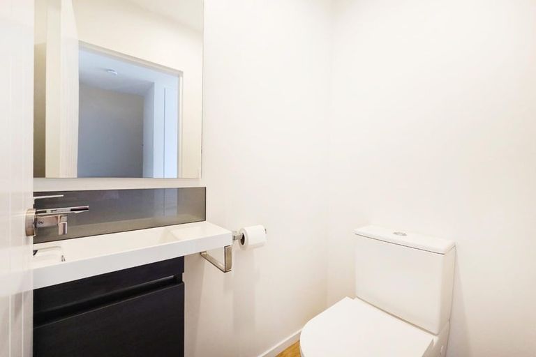 Photo of property in 1/98 Proctor Street, Papanui, Christchurch, 8053