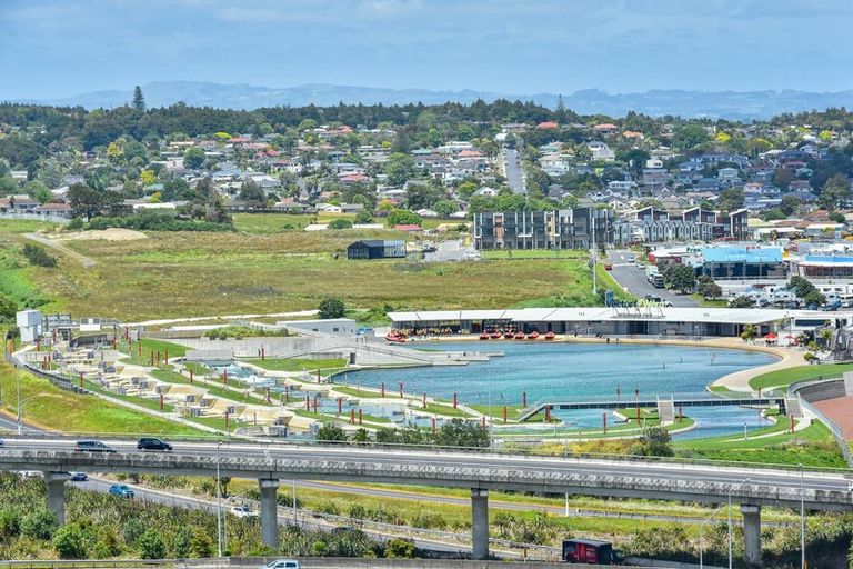 Photo of property in 1006/8 Lakewood Court, Manukau, Auckland, 2104