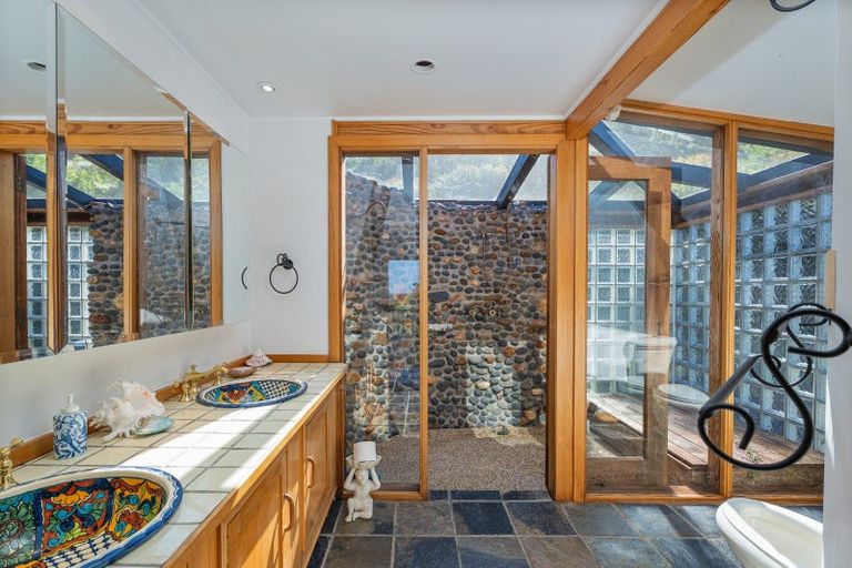 Photo of property in 127 Pumpkin Hill Road, Pumpkin Hill, Whitianga, 3591