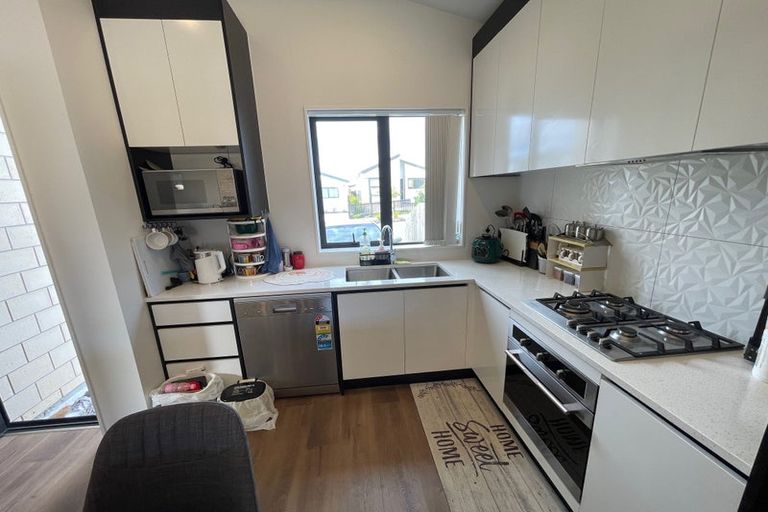 Photo of property in 57 Biokovo Street, Massey, Auckland, 0614