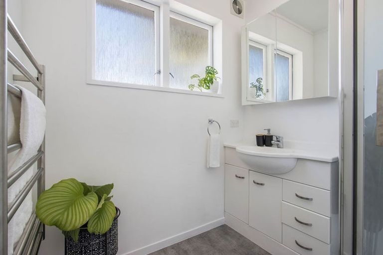 Photo of property in 4 Church Street, Katikati, 3129
