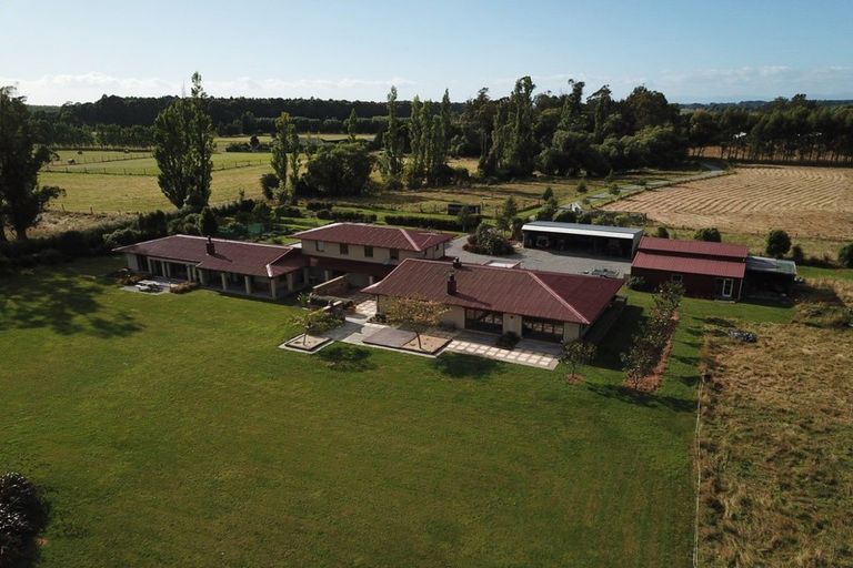 Photo of property in 107 Harleston Road, Sefton, Rangiora, 7477