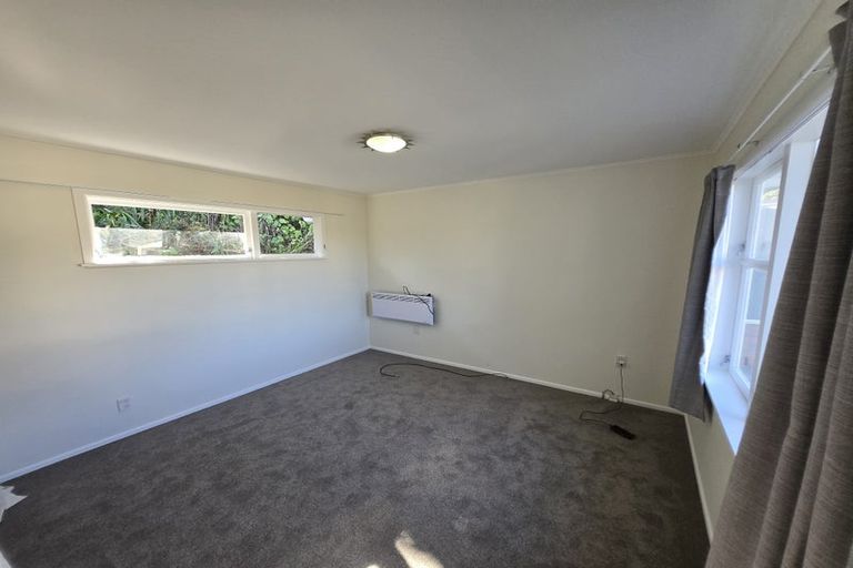 Photo of property in 94 Amapur Drive, Ngaio, Wellington, 6035