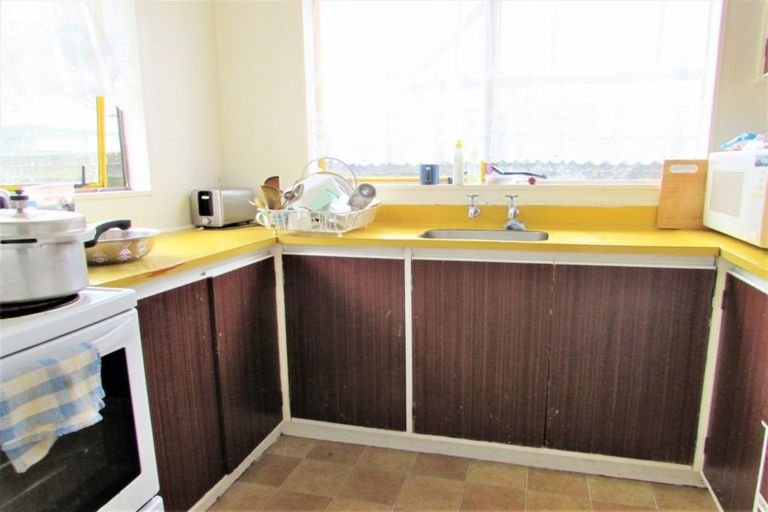 Photo of property in 3/395 Cambridge Terrace, Naenae, Lower Hutt, 5011