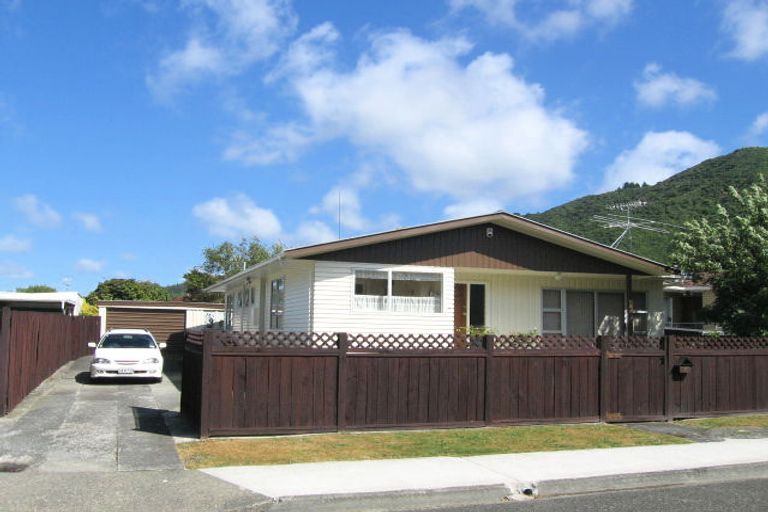 Photo of property in 7 Dakota Grove, Totara Park, Upper Hutt, 5018