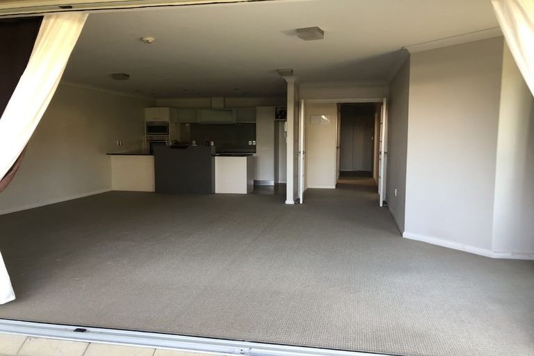Photo of property in 7/235 Devonport Road, Tauranga, 3110