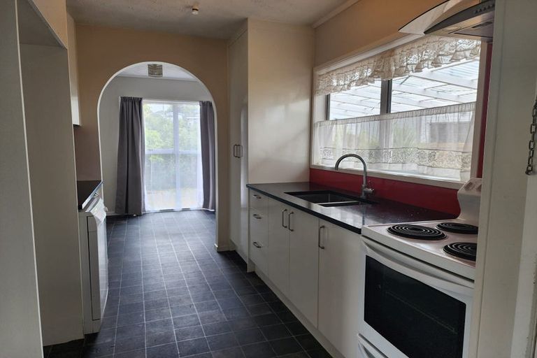 Photo of property in 58 Riverpark Crescent, Henderson, Auckland, 0610