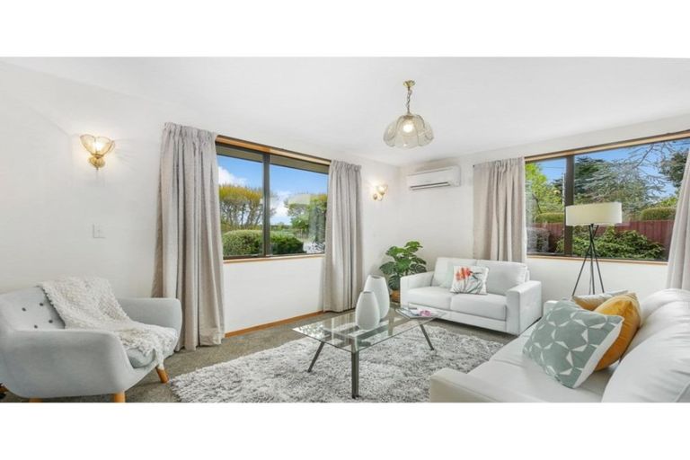 Photo of property in 1/228 Yaldhurst Road, Avonhead, Christchurch, 8042