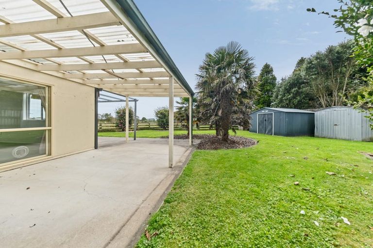 Photo of property in 55 Matarikoriko Road, Brixton, Waitara, 4382