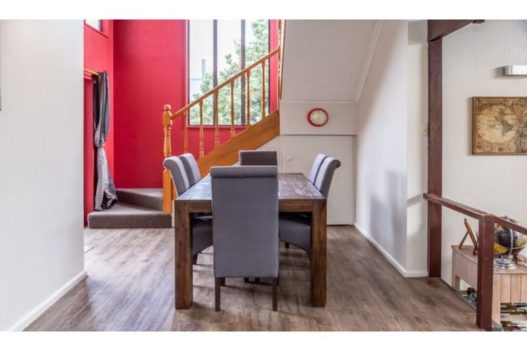 Photo of property in 53 Wingate Street, Redwood, Christchurch, 8051